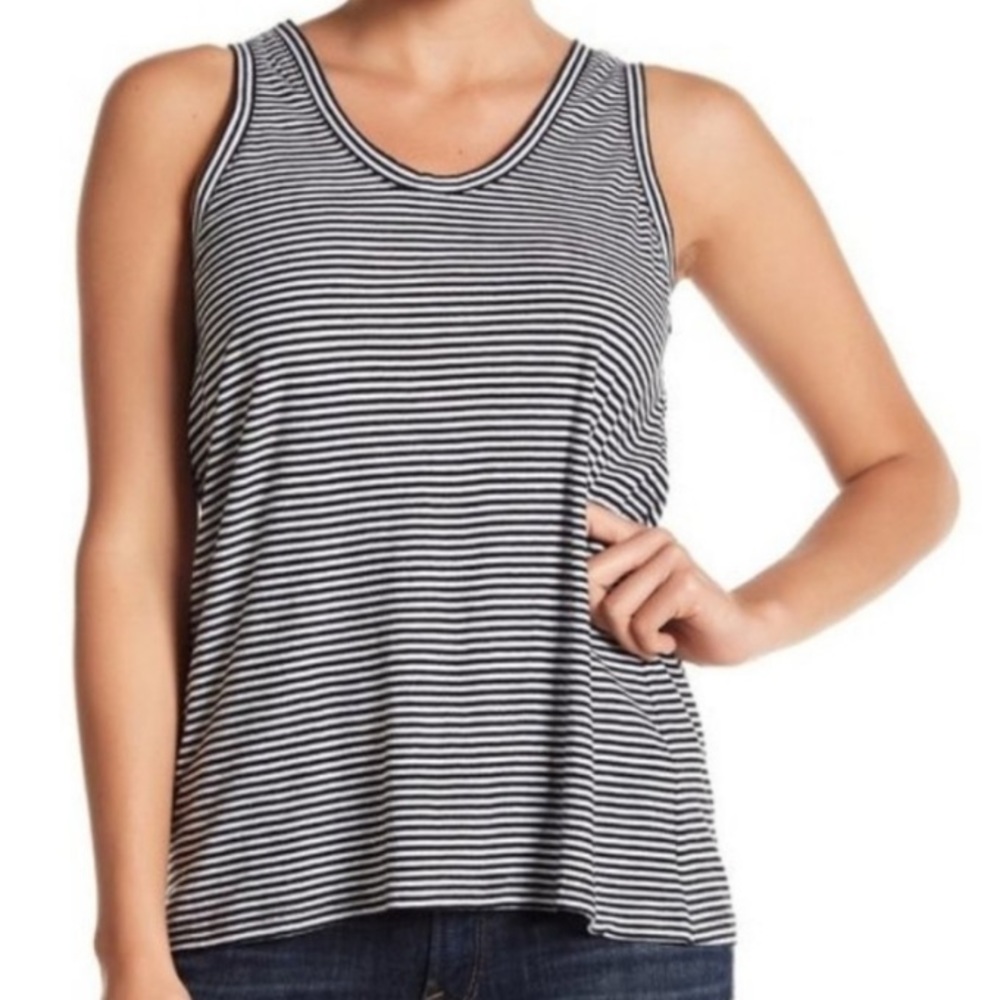 Susina Scoop Neck Tank Top sz 4X Woman black and white stripes